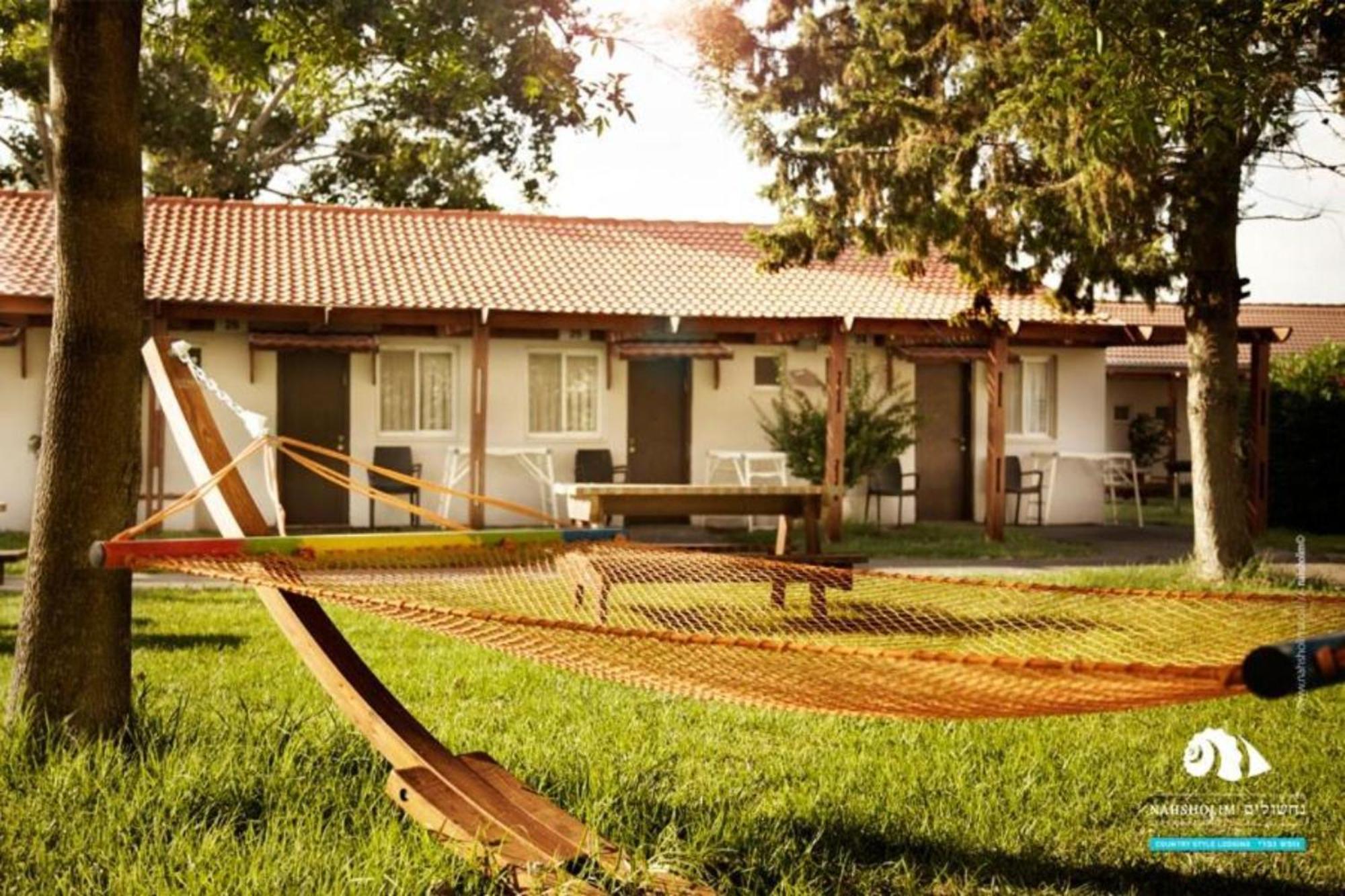 Nachsholim Kibbutz Country Lodging Нахшолім Екстер'єр фото